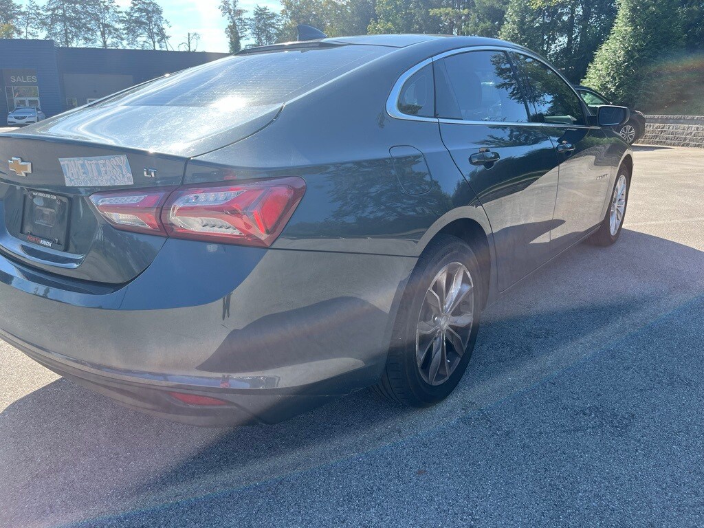 2021 Chevrolet Malibu 1LT photo 3