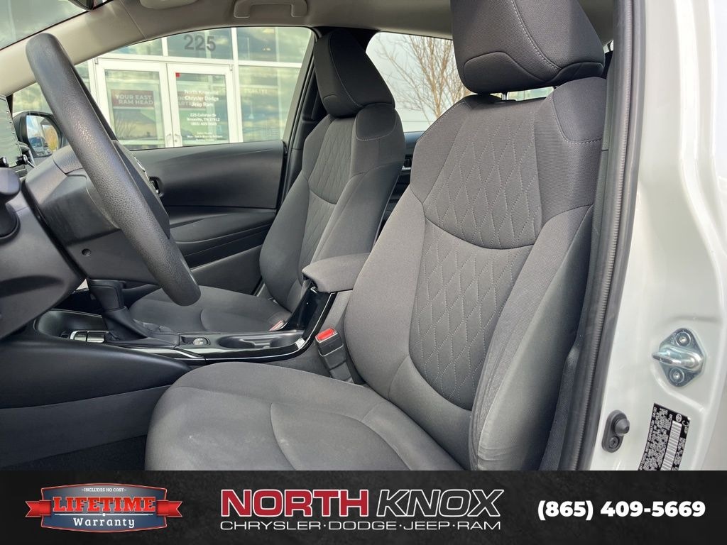 Used 2021 Toyota Corolla LE Sedan