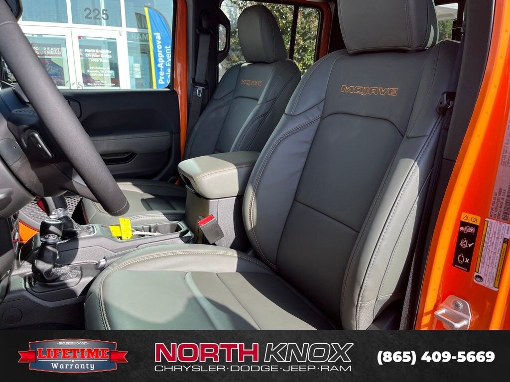New 2026 Jeep Gladiator MOJAVE X 4X4 Pickup