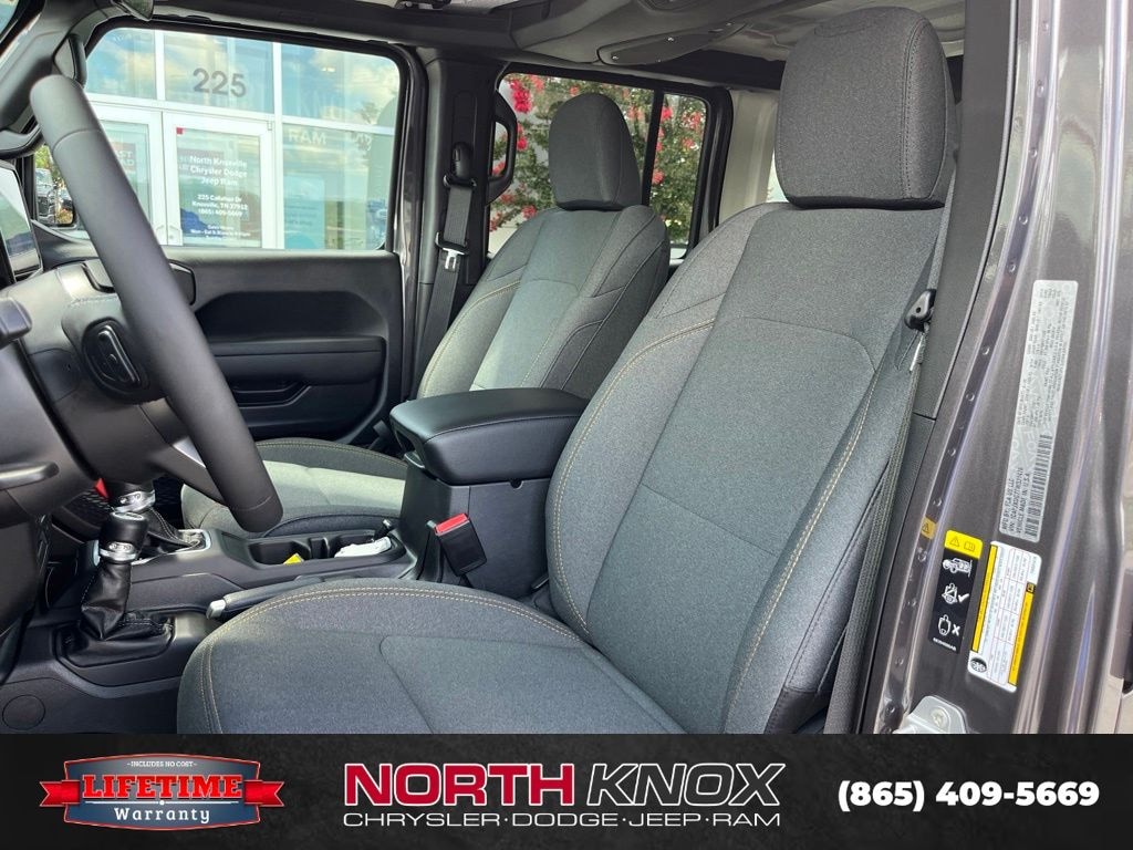 New 2026 Jeep Wrangler 4-DOOR SPORT S Sport Utility