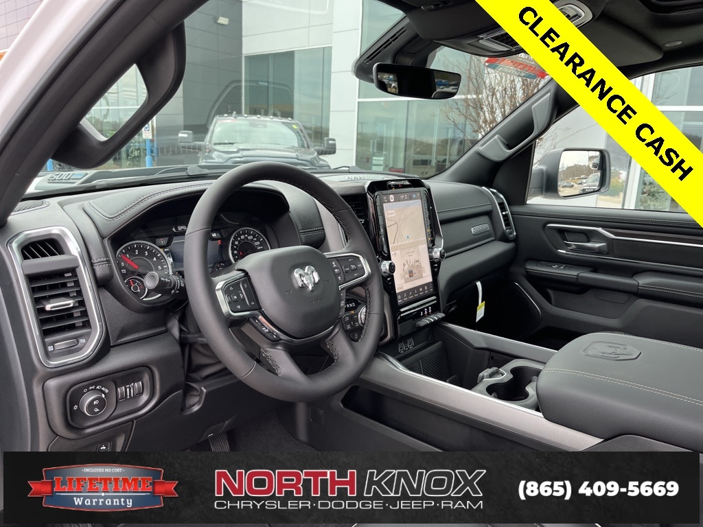 New 2026 Ram 1500 LARAMIE CREW CAB 4X4 5'7 BOX Pickup