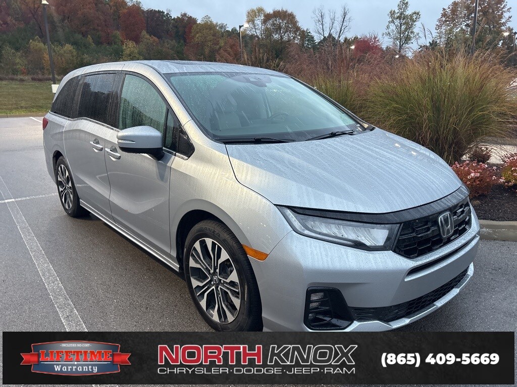 2025 Honda Odyssey Elite photo 2