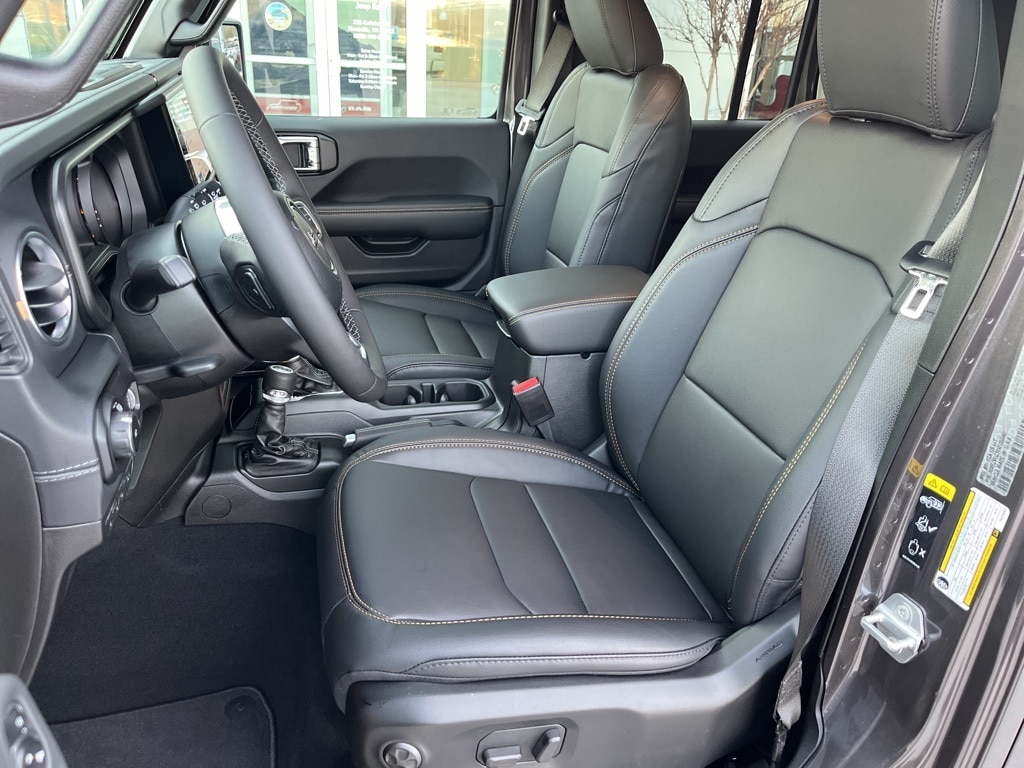 New 2026 Jeep Wrangler 4-DOOR SAHARA Sport Utility