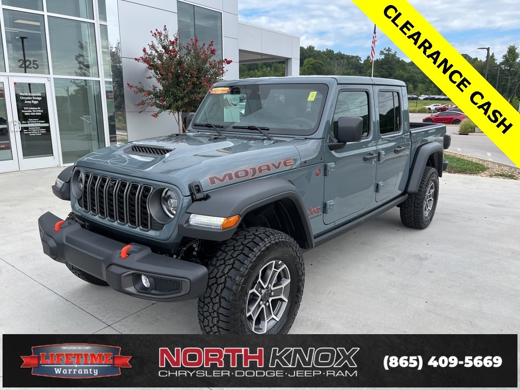 New 2025 Jeep Gladiator MOJAVE 4X4 Pickup