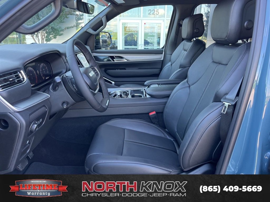 New 2026 Jeep Grand Wagoneer L LIMITED ALTITUDE 4X4 Sport Utility