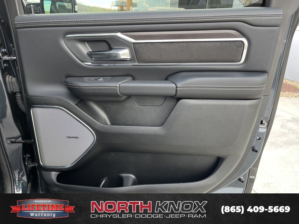 2026 RAM 1500 Laramie - Photo 25