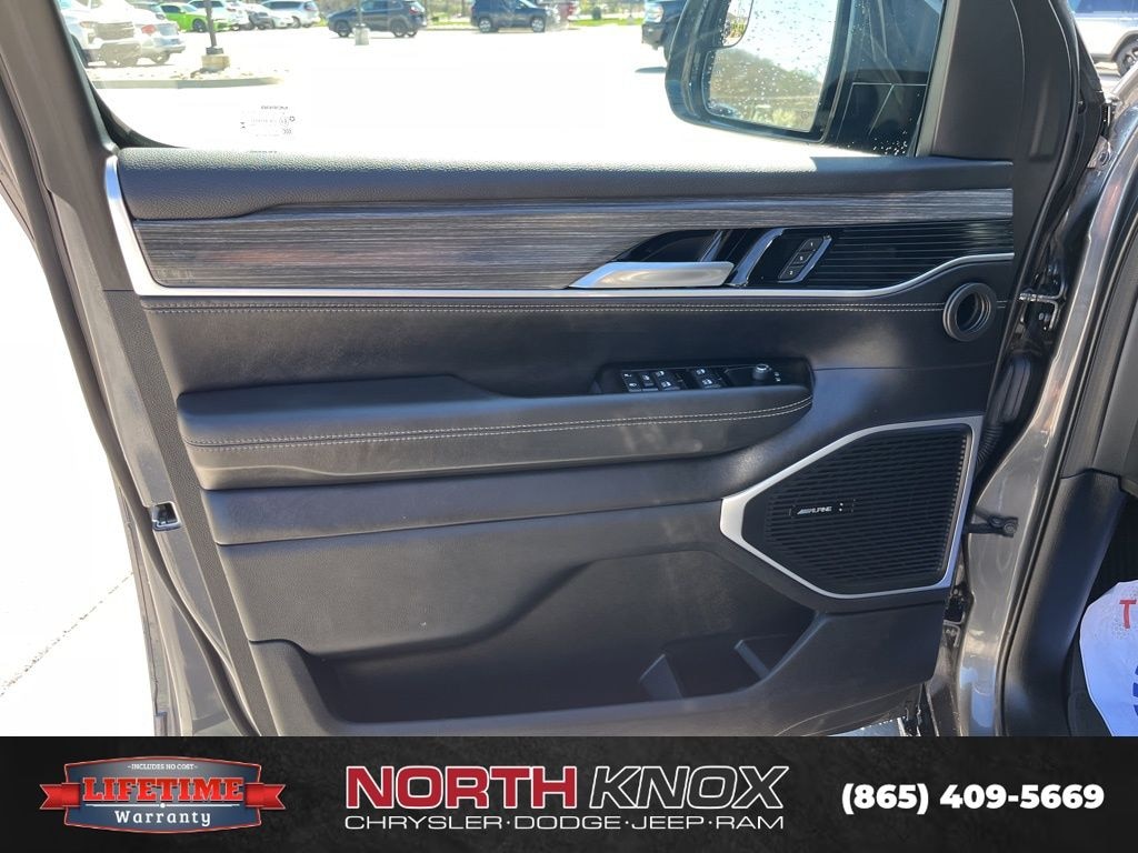 Used 2024 Jeep Wagoneer Series II SUV