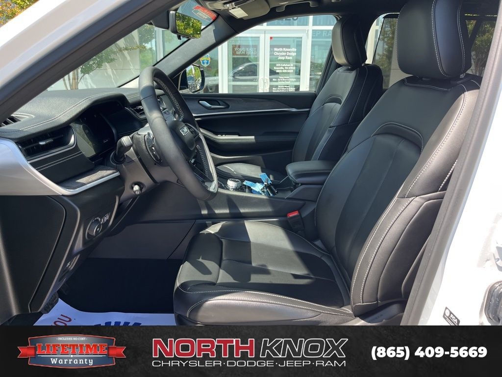Used 2025 Jeep Grand Cherokee Limited SUV