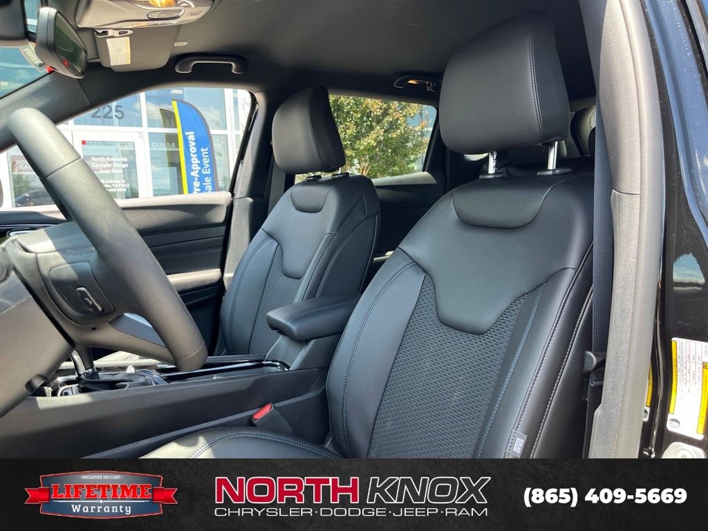 New 2026 Jeep Compass LATITUDE ALTITUDE 4X4 Sport Utility