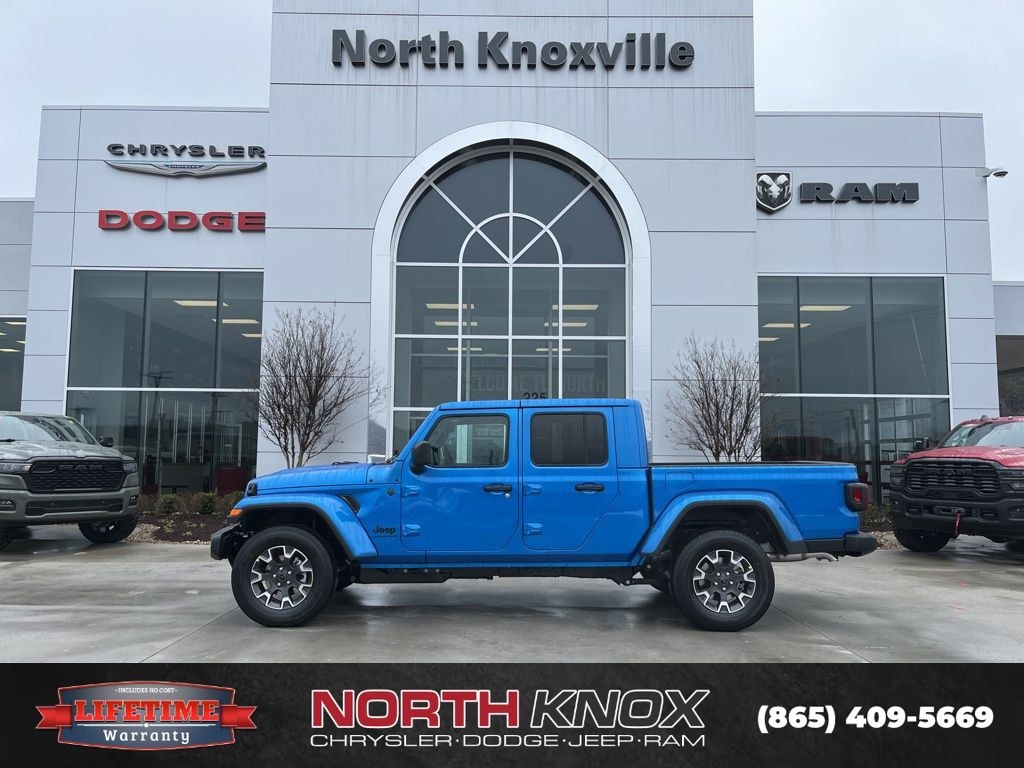 New 2026 Jeep Gladiator SAHARA 4X4 Pickup