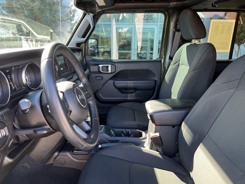 2022 Jeep Wrangler Unlimited Willys photo 3