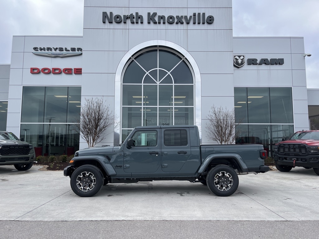 New 2026 Jeep Gladiator SAHARA 4X4 Pickup