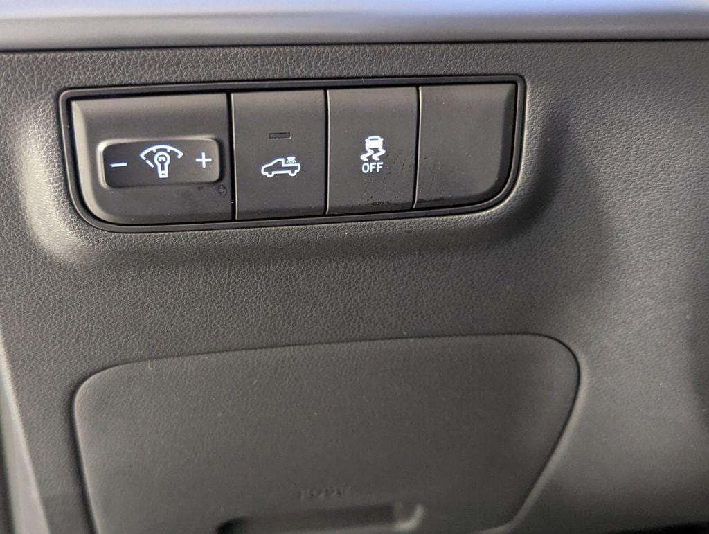 2025 Hyundai Santa Cruz SEL - Photo 13
