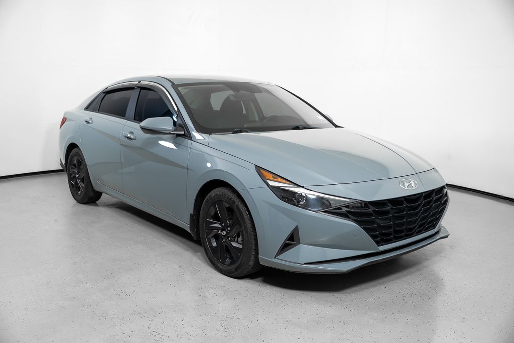 Used 2021 Hyundai Elantra Blue with VIN KMHLM4AJ1MU007128 for sale in Lake Park, FL