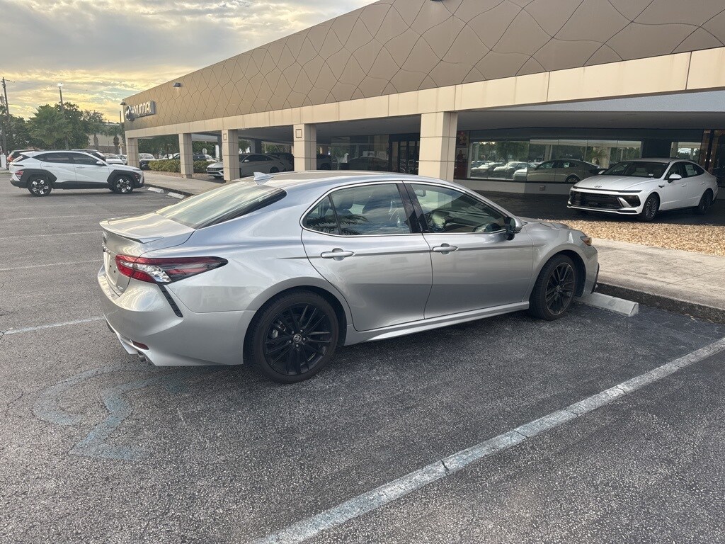 2023 Toyota Camry XSE photo 4