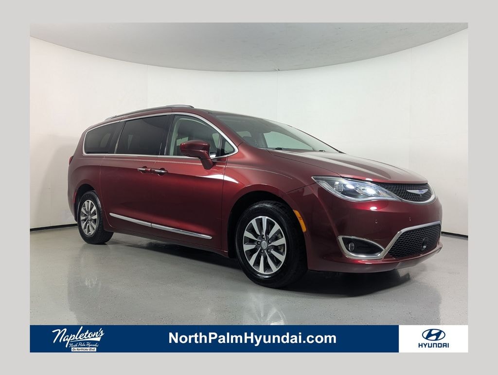 Used 2020 Chrysler Pacifica Touring L Plus Minivan/Van