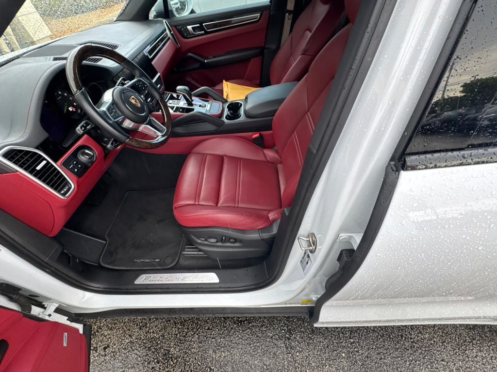2023 Porsche Cayenne Coup Platinum Edition - Photo 32