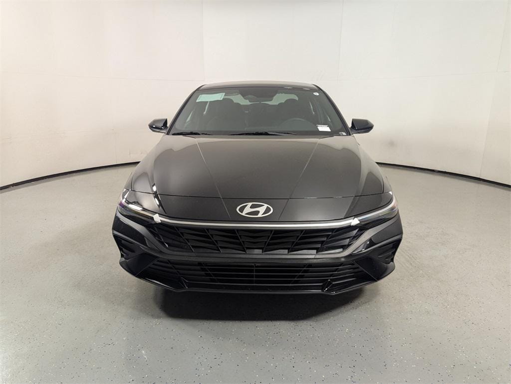 New 2026 Hyundai Elantra SEL Sport Sedan