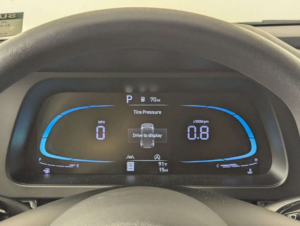 2025 Hyundai Elantra SE - Photo 20