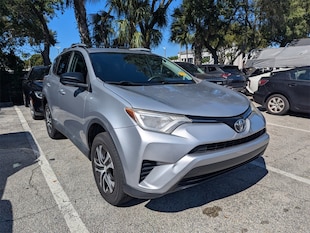 2016 Toyota RAV4 LE SUV