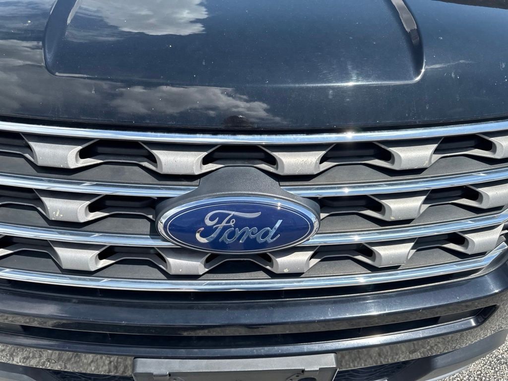 Used 2016 Ford Explorer XLT SUV