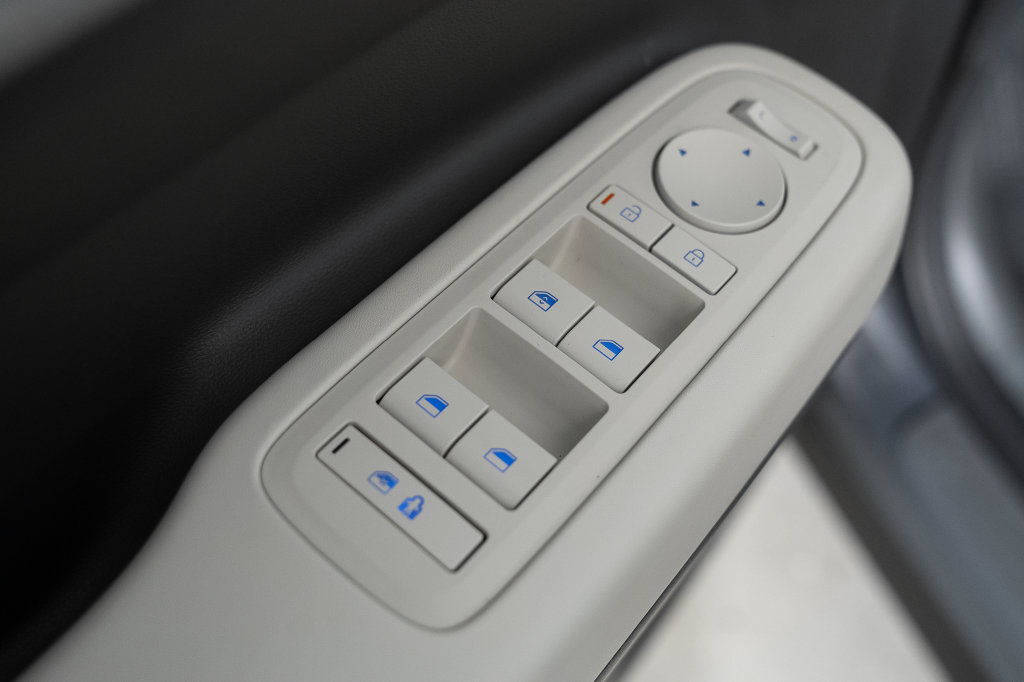 2026 Hyundai Santa Fe SE - Photo 36