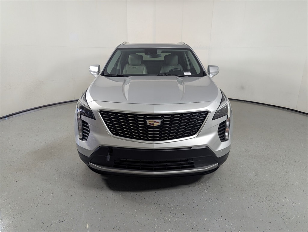 Used 2021 Cadillac XT4 Premium Luxury with VIN 1GYFZCR4XMF081478 for sale in Lake Park, FL