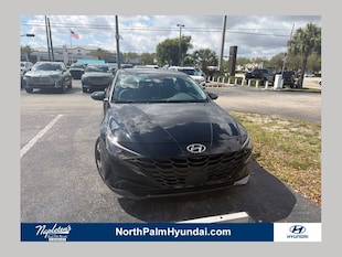 2023 Hyundai Elantra SEL Sedan