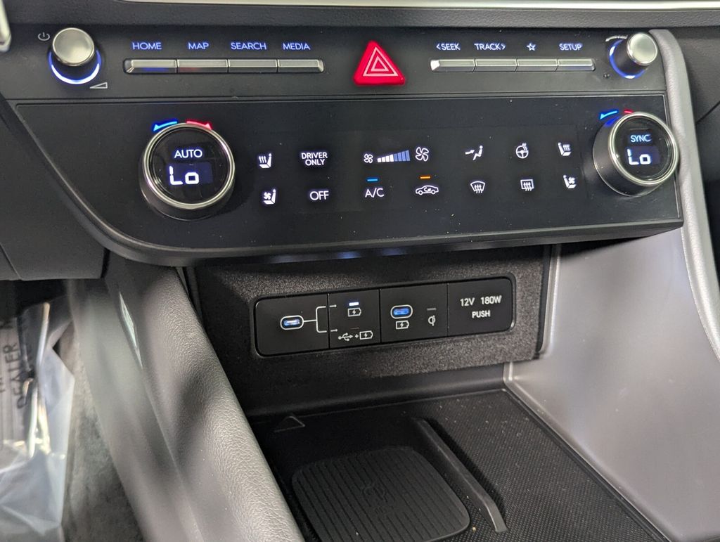 2025 Hyundai Sonata Hybrid Limited - Photo 21
