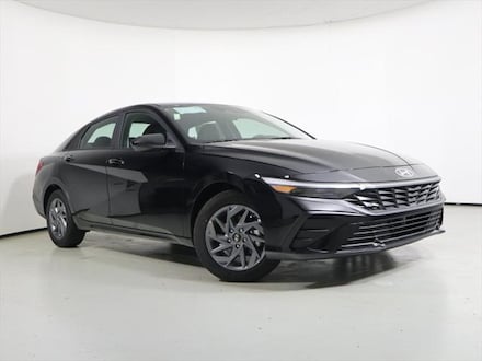 2024 Hyundai Elantra Hybrid Blue Sedan