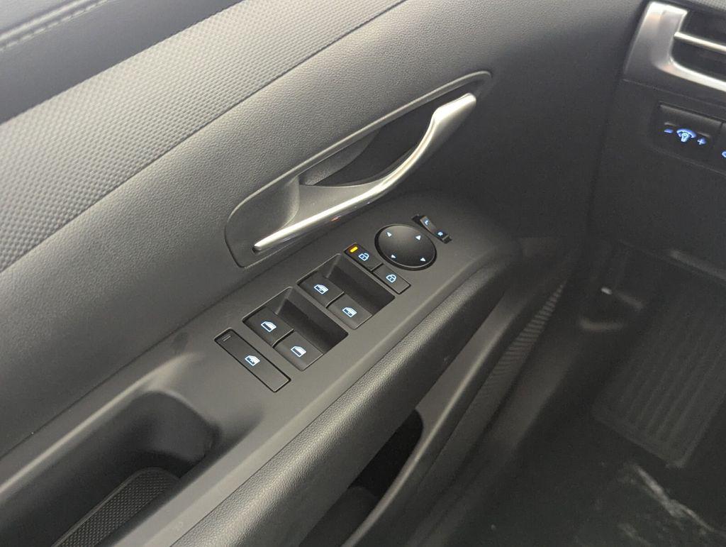 2025 Hyundai Santa Cruz SEL - Photo 16