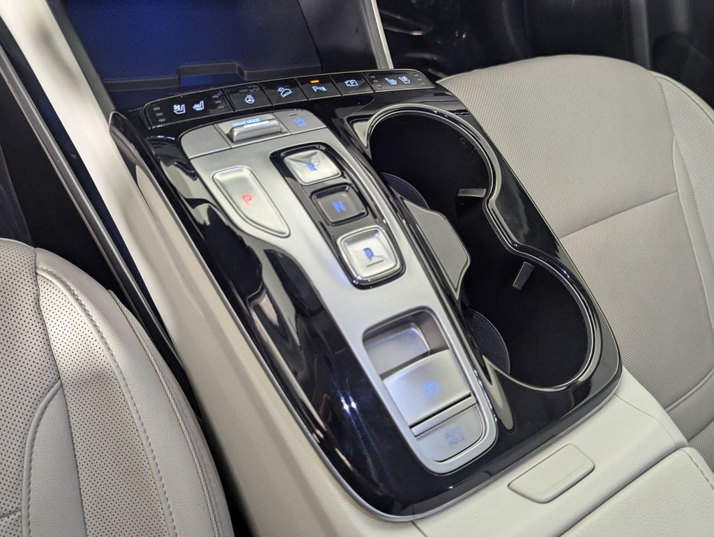 2022 Hyundai Tucson Limited - Photo 21