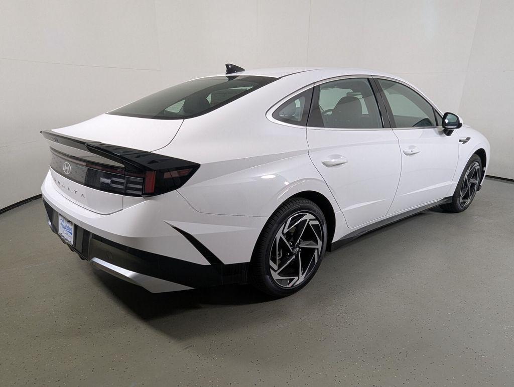 2026 Hyundai Sonata SEL - Photo 7