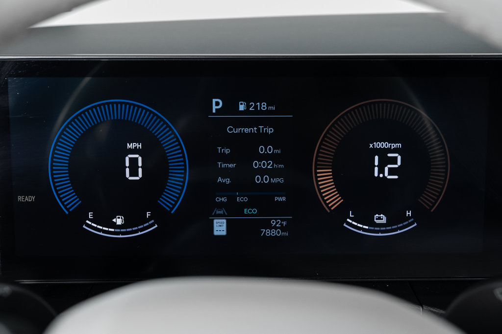 2026 Hyundai Santa Fe SE - Photo 29