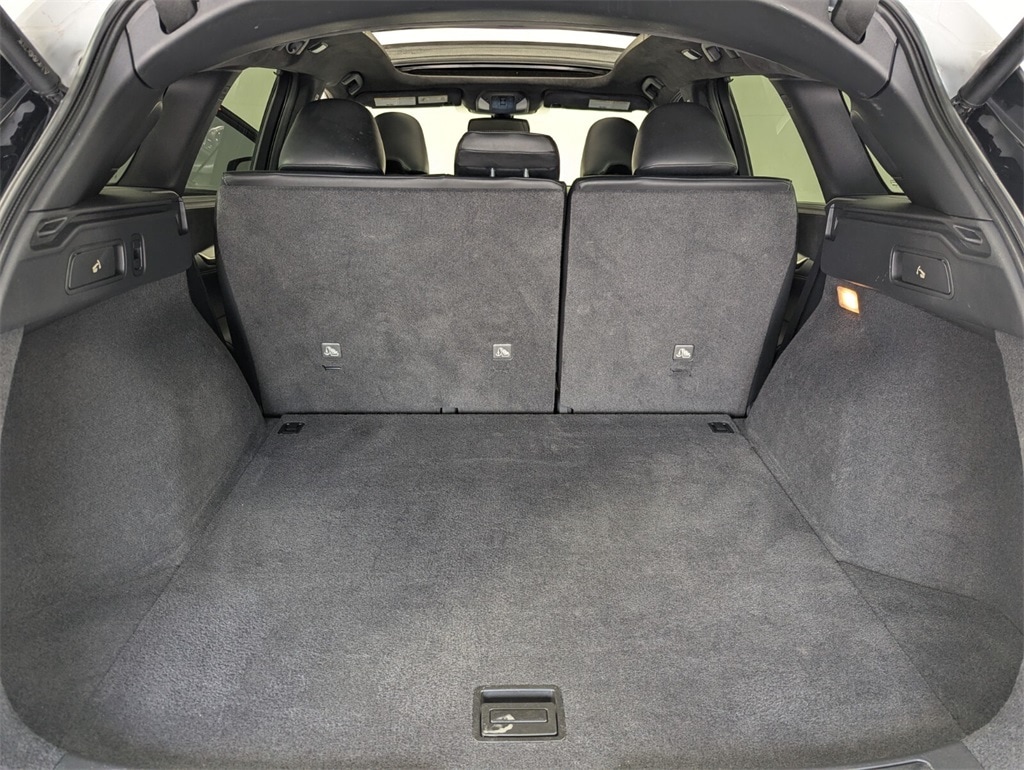 2019 Infiniti QX50 Essential photo 23