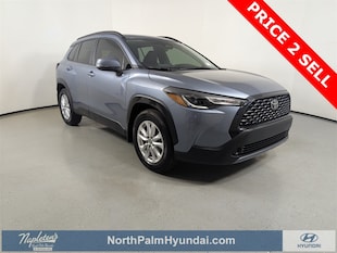 2024 Toyota Corolla Cross LE SUV