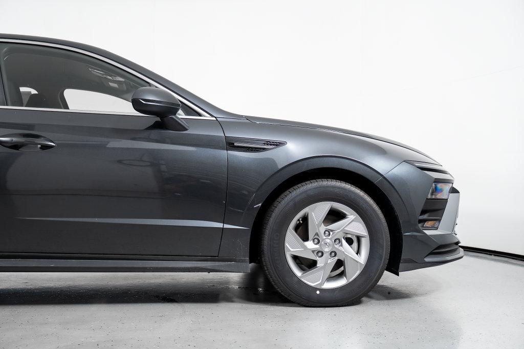 New 2026 Hyundai Sonata SE Sedan