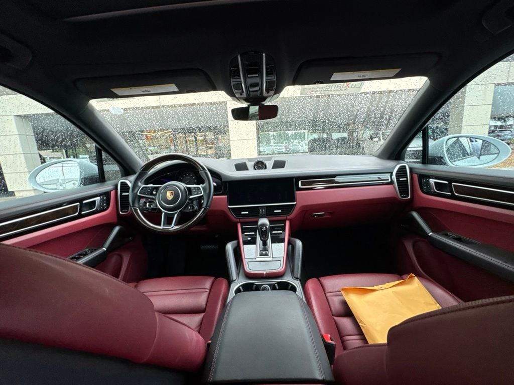 2023 Porsche Cayenne Coup Platinum Edition - Photo 23