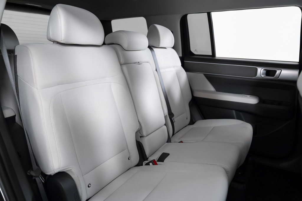 2026 Hyundai Santa Fe SE - Photo 24