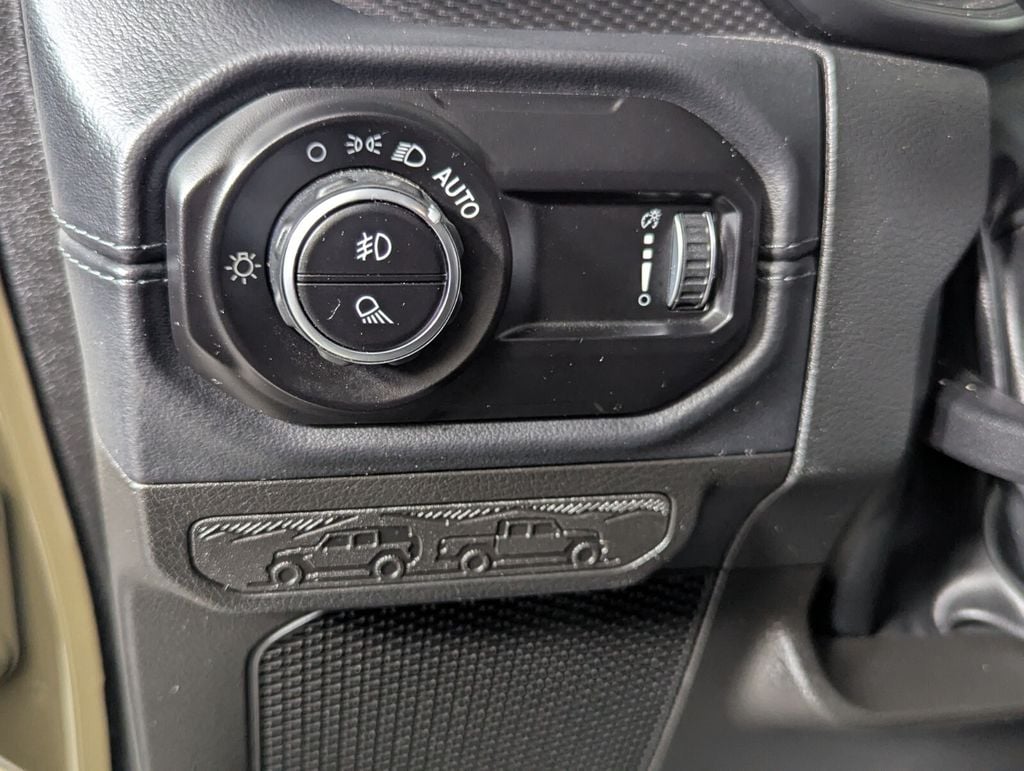 2026 Jeep Gladiator Mojave - Photo 15