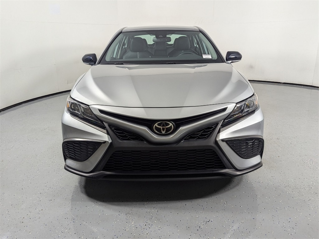 Used 2021 Toyota Camry SE Nightshade with VIN 4T1T11AK8MU439621 for sale in Lake Park, FL