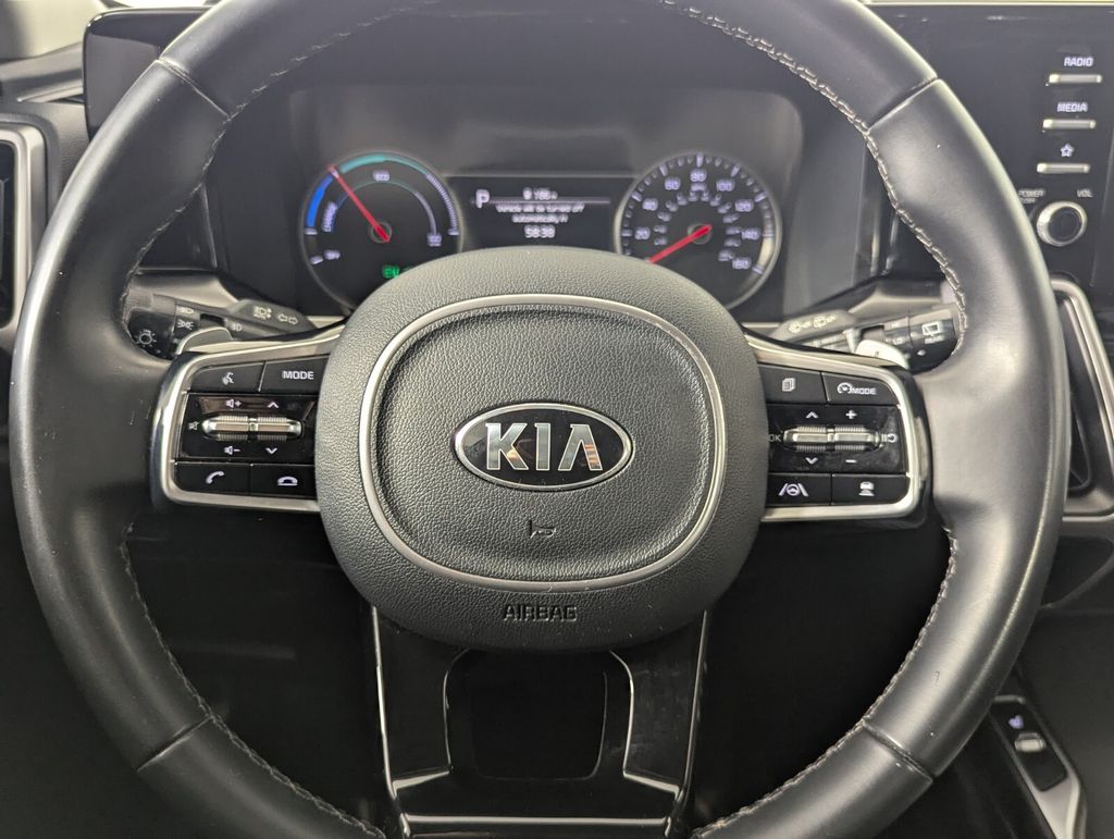 2021 Kia Sorento EX Hybrid - Photo 18