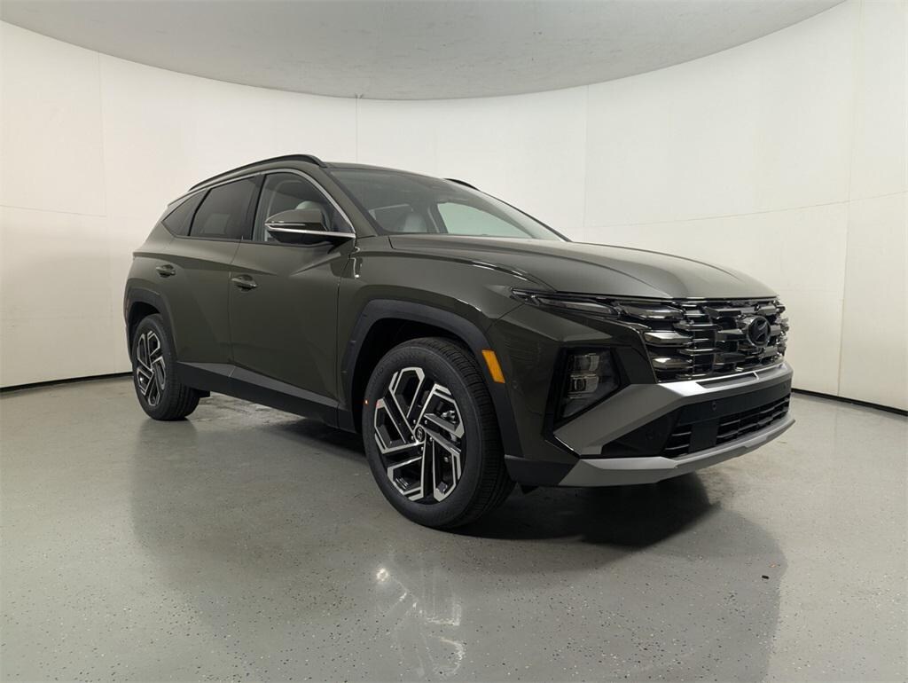 New 2026 Hyundai Tucson Limited FWD SUV