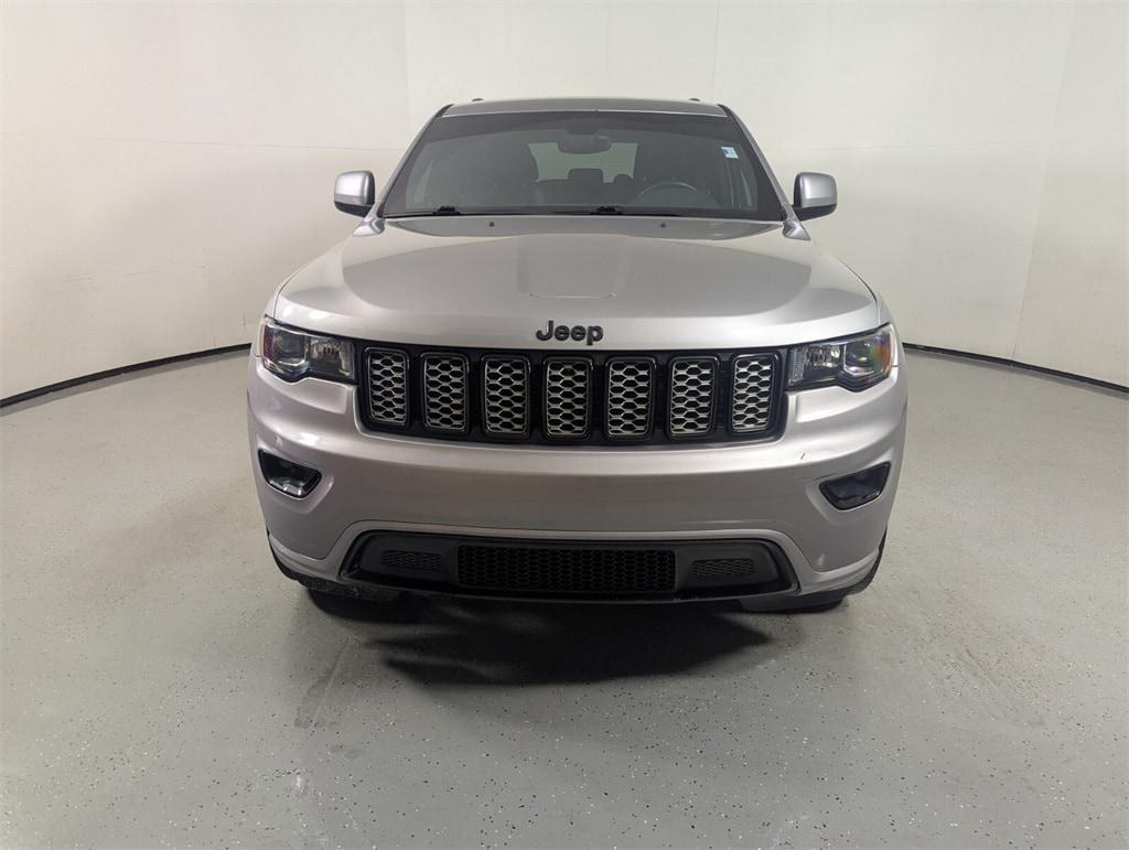 Used 2018 Jeep Grand Cherokee Altitude with VIN 1C4RJEAGXJC125391 for sale in Lake Park, FL