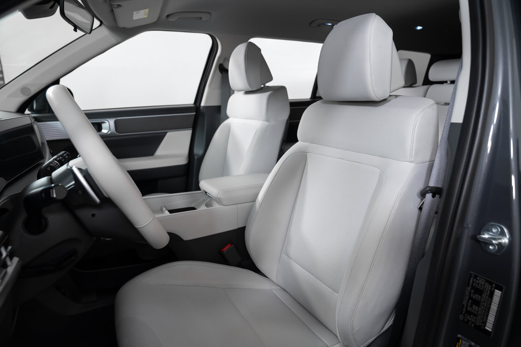 2026 Hyundai Santa Fe SE - Photo 21