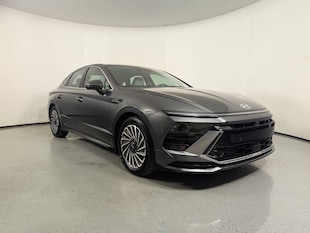 2025 Hyundai Sonata Hybrid Limited Sedan