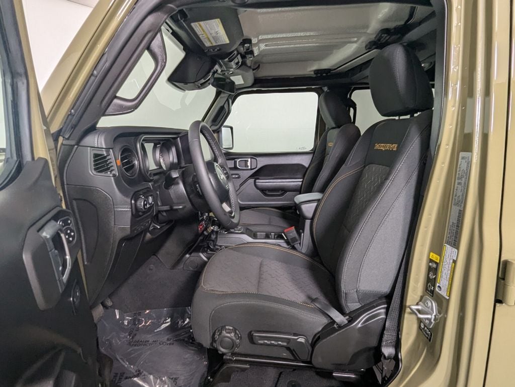 2026 Jeep Gladiator Mojave - Photo 14