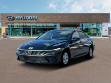 2026 Hyundai Elantra SE Sedan