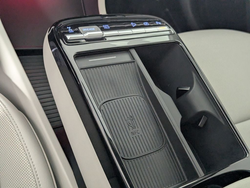 2025 Hyundai Tucson Limited - Photo 24