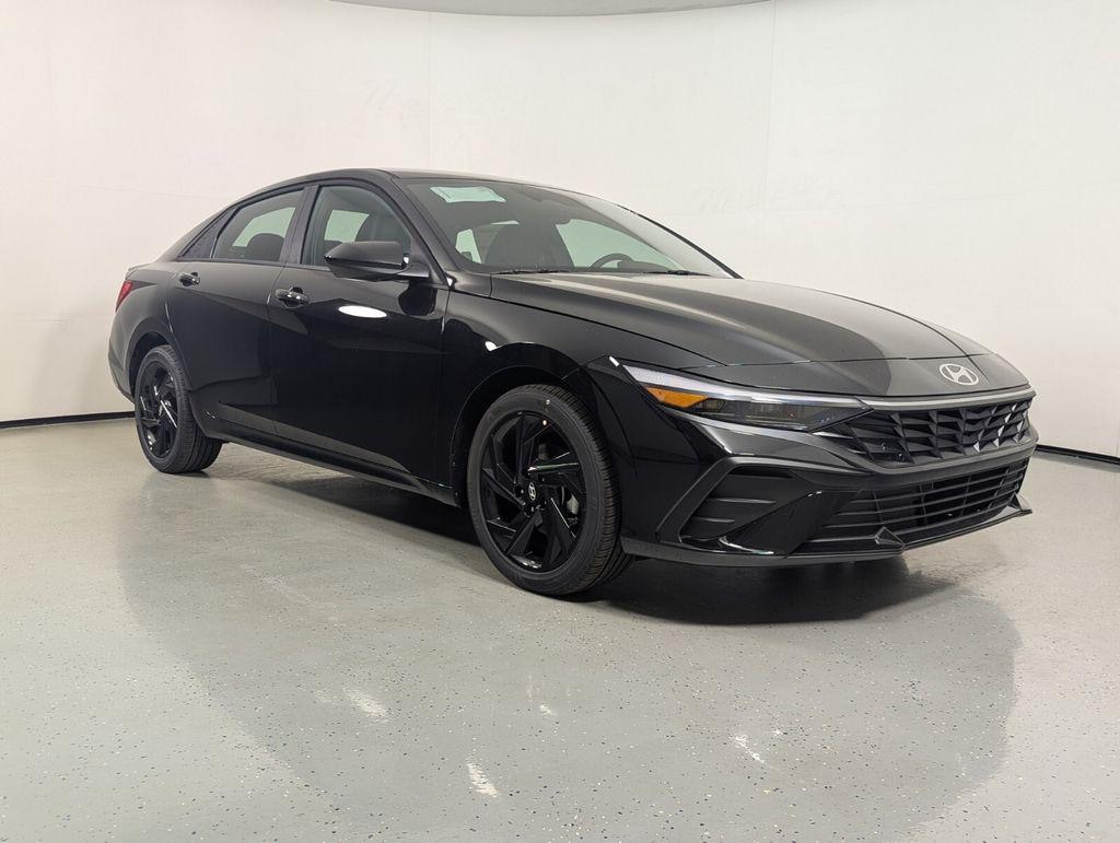 New 2026 Hyundai Elantra SEL Sport Sedan